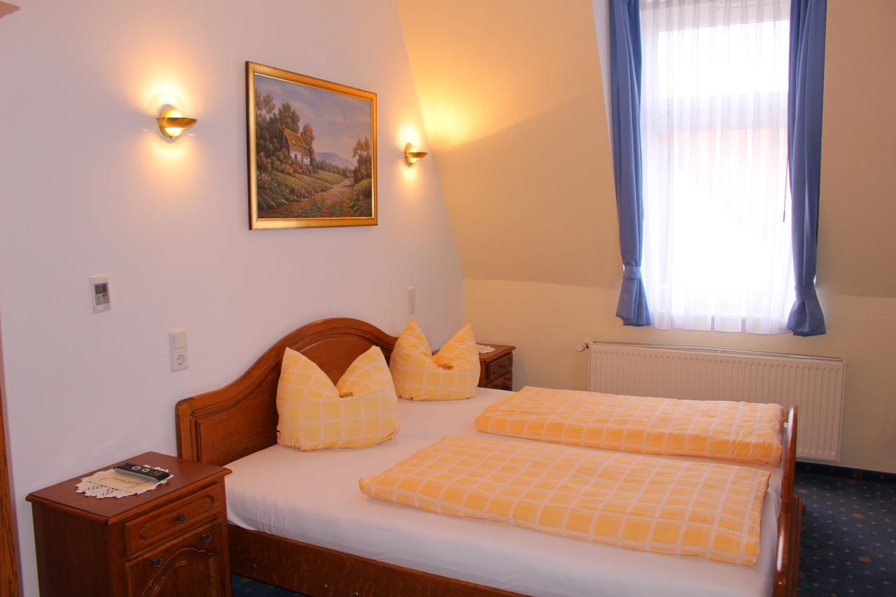 Bed & Breakfast Hotel Muellerhof Caputh Ngoại thất bức ảnh